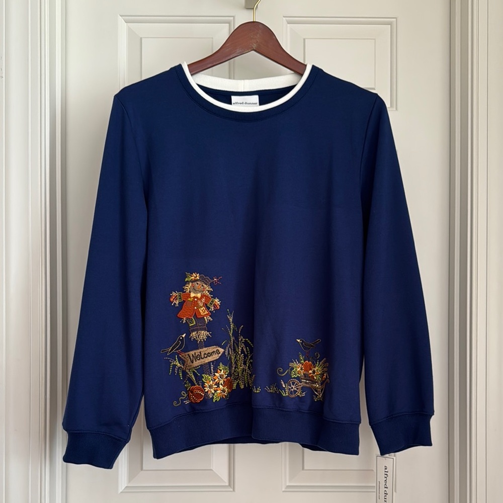 Alfred Dunner Top Size L Navy Blue White Trim Long Sleeves Sweatshirt